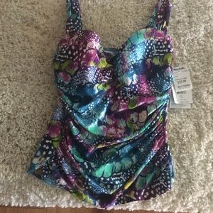 Woman’s 38 D Profile multi colored swim top